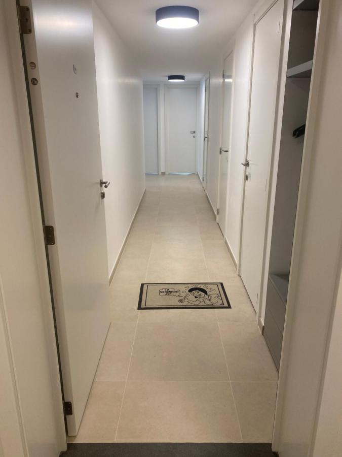 Lichtrijk 2-slaapkamerappartement Met Zeezicht En Gratis Parking *