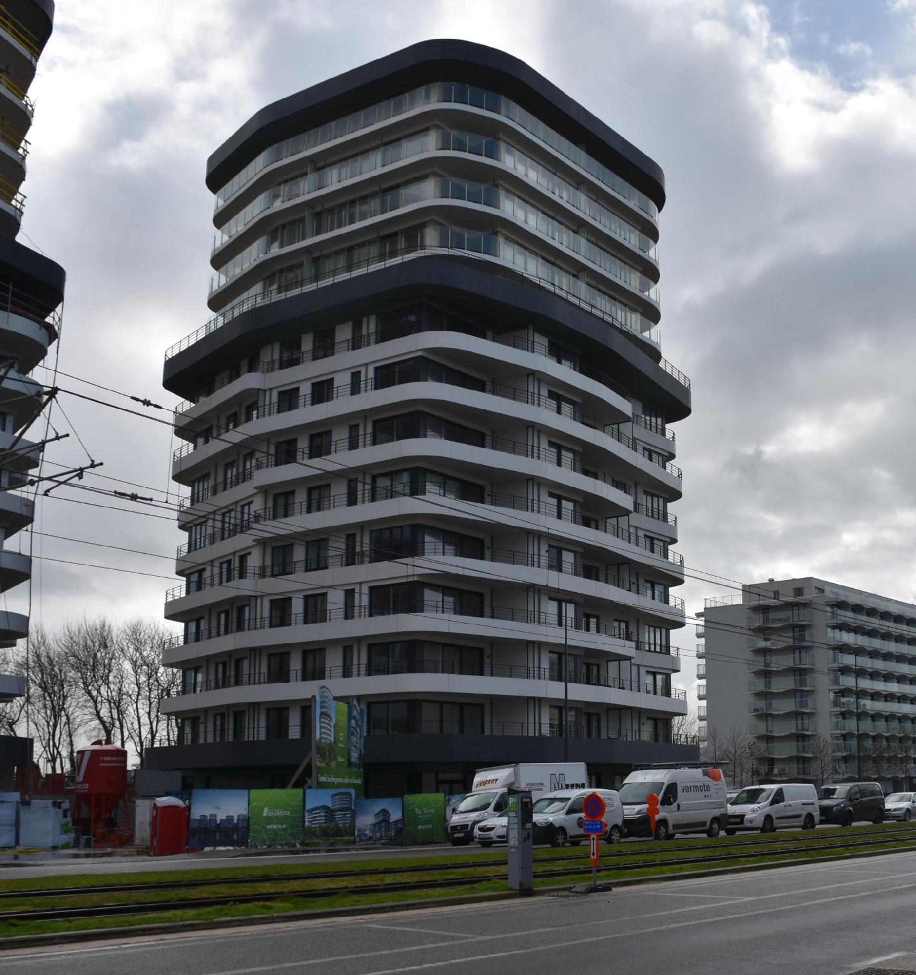 Lichtrijk 2-slaapkamerappartement Met Zeezicht En Gratis Parking Oostende